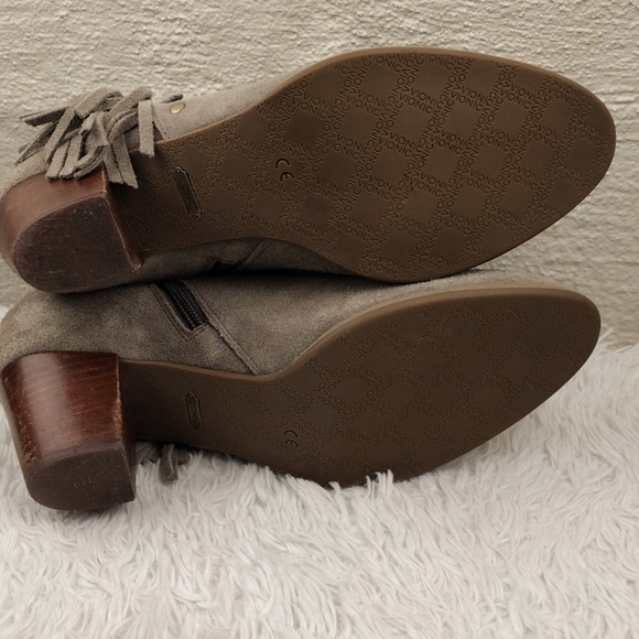 Vionic Faros Tan Suede Leather Fringed Upper Almond Toe Side Zip Ankle Bootie - Picture 8 of 16